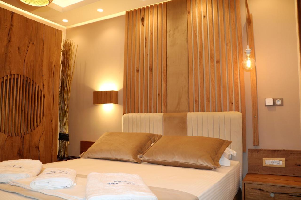 Angelica'S Deluxe Rooms In Adamas Adamantas (Milos) Exterior foto