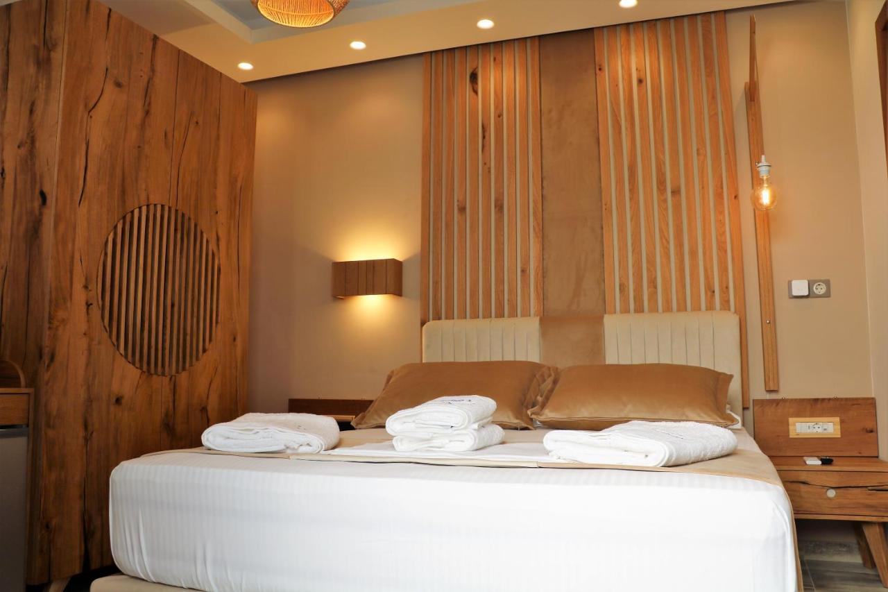 Angelica'S Deluxe Rooms In Adamas Adamantas (Milos) Exterior foto