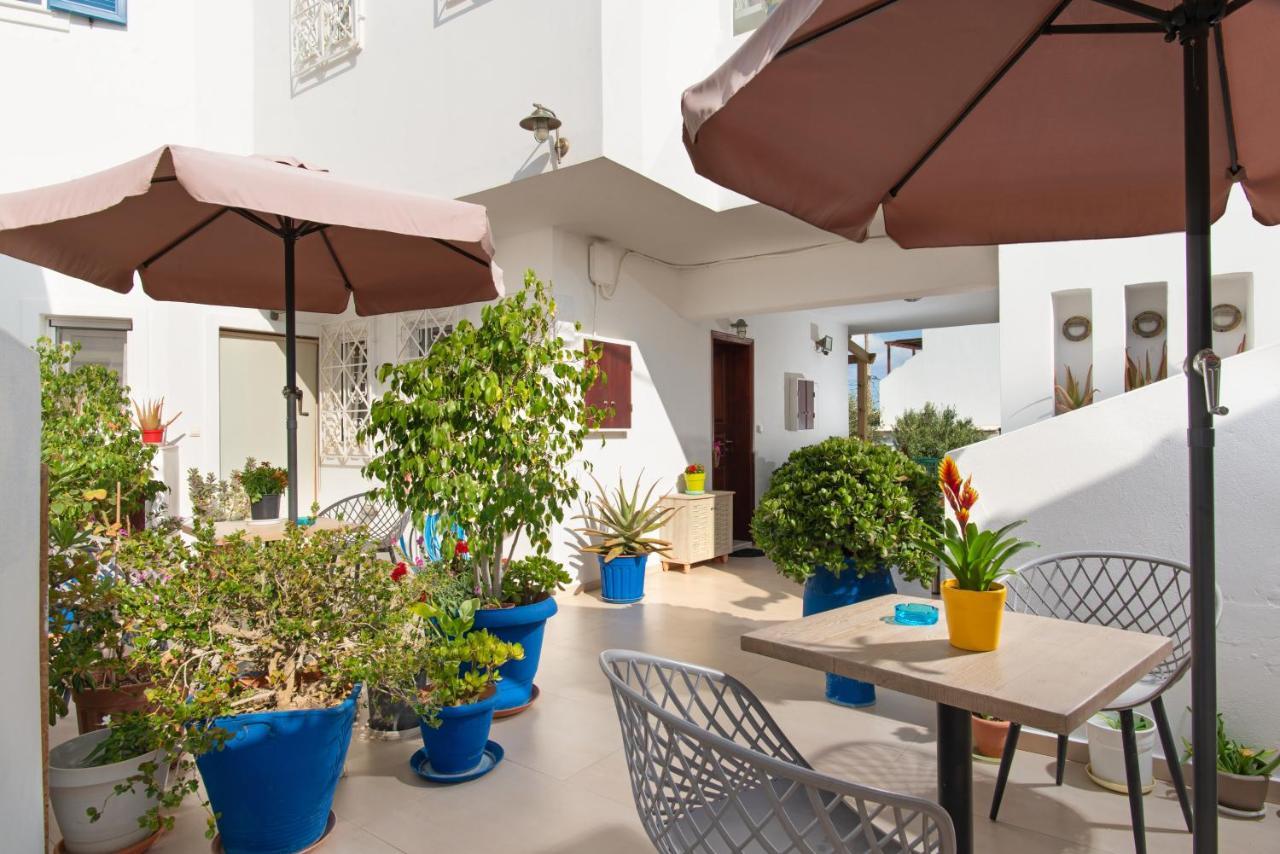 Angelica'S Deluxe Rooms In Adamas Adamantas (Milos) Exterior foto